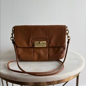 Vintage Coach Brown Leather Crossbody Gold Accents